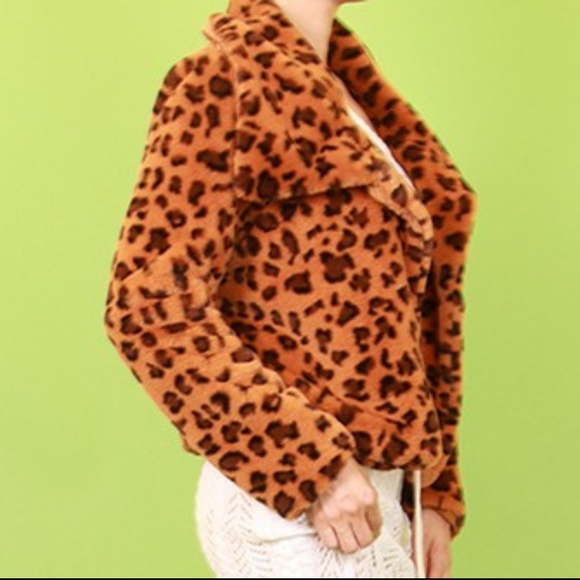 SOLD OUT LEOPARD PRINT JACKET - Picture 2 of 6